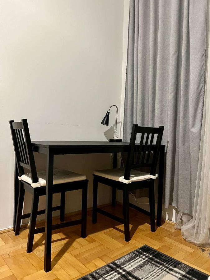 Cent Hostel Lublin Bagian luar foto