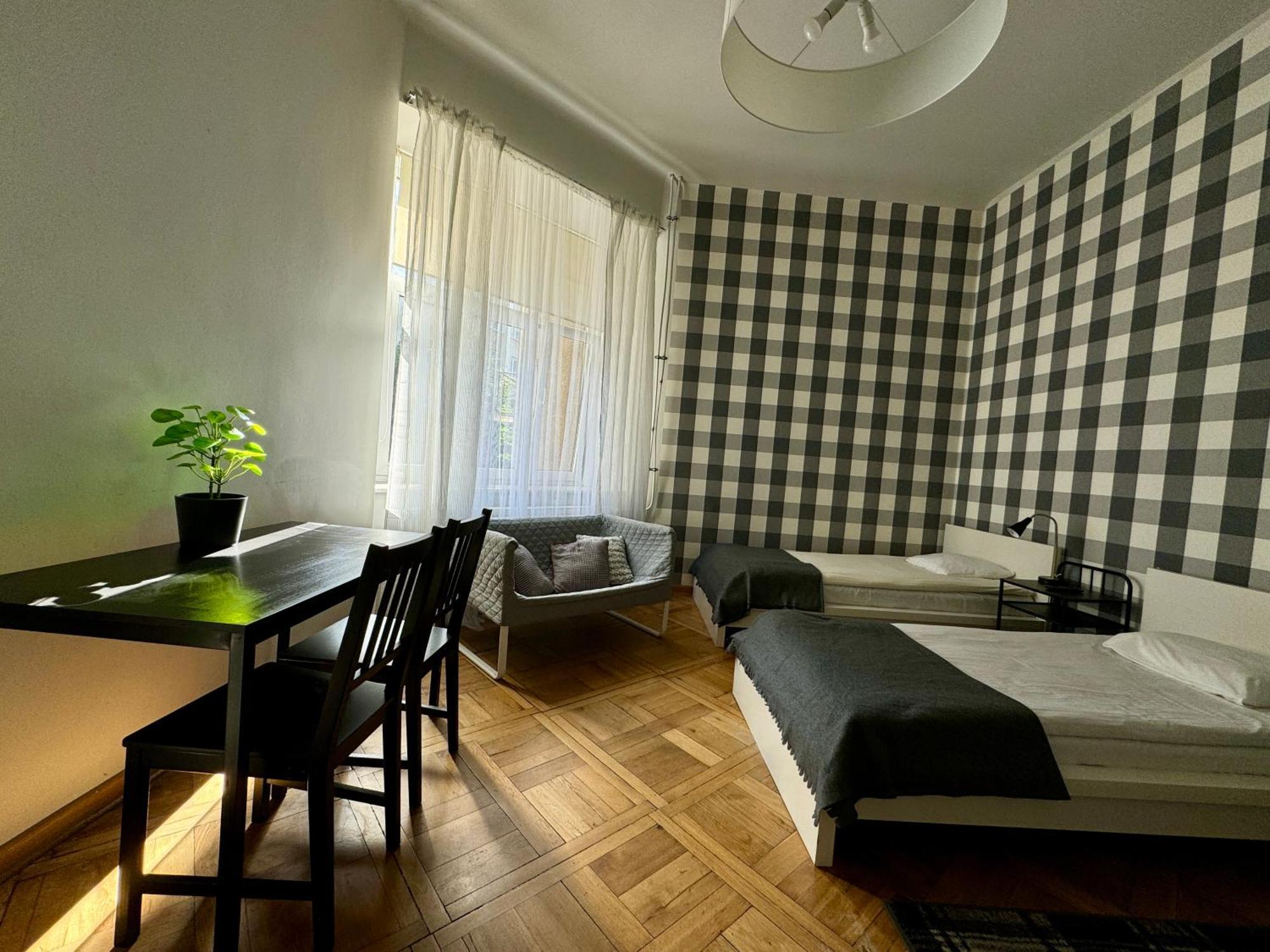 Cent Hostel Lublin Bagian luar foto