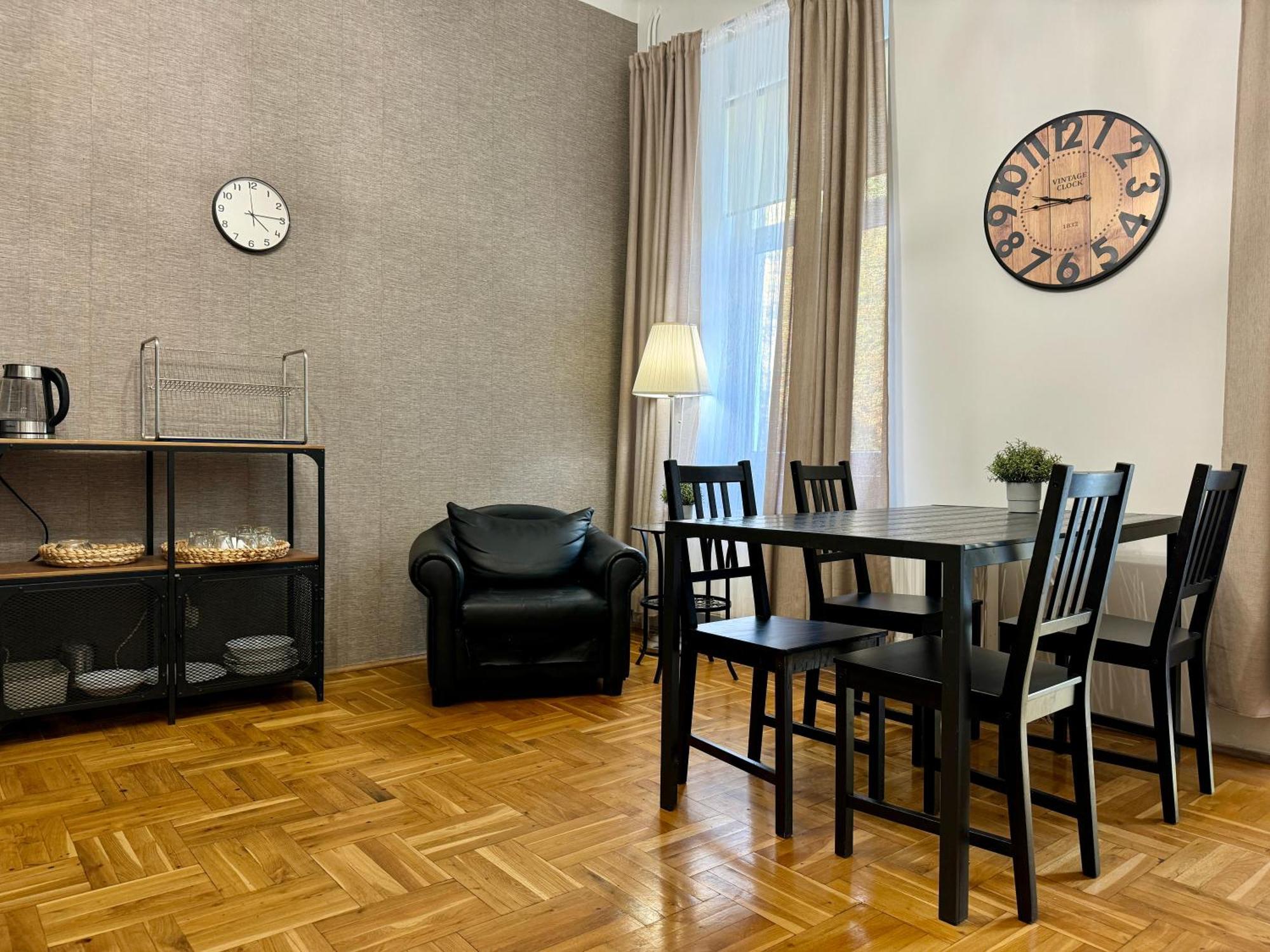 Cent Hostel Lublin Bagian luar foto