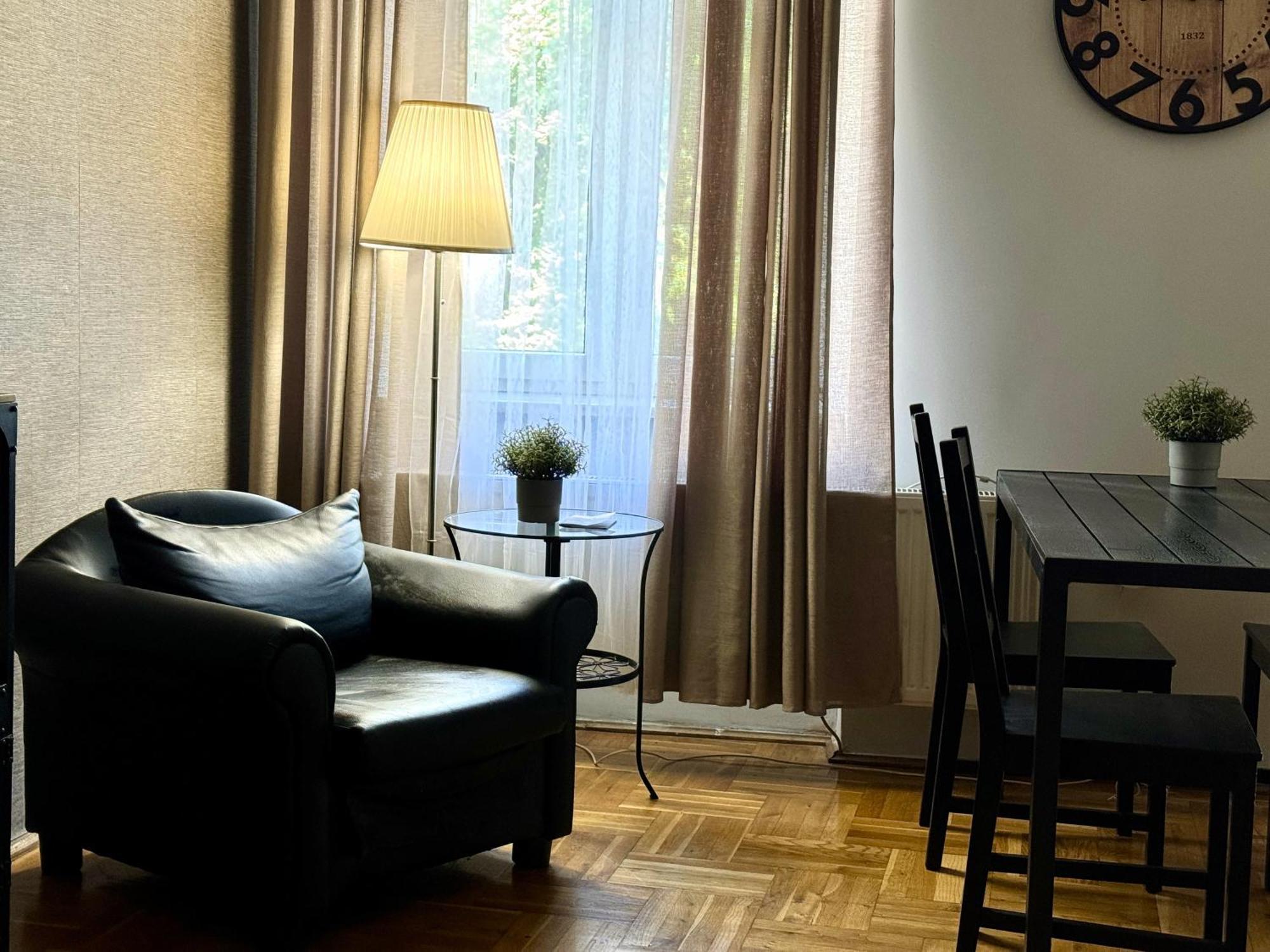 Cent Hostel Lublin Bagian luar foto